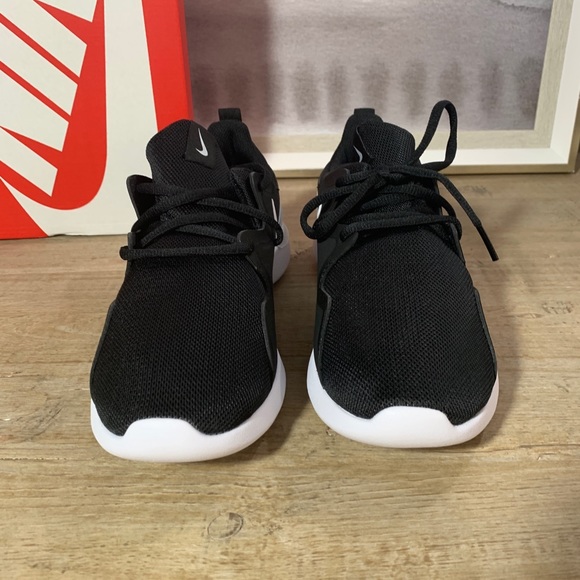 NEW Nike Tessen Black Running Shoe with box - Picture 6 of 13